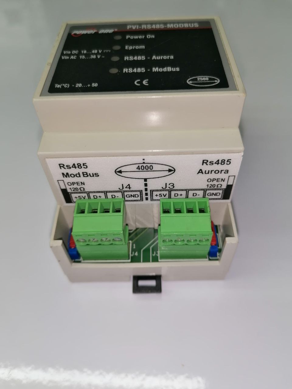 Adattatore Power-One PVI-RS485-MODBUS: integrazione perfetta con i sistemi Modbus