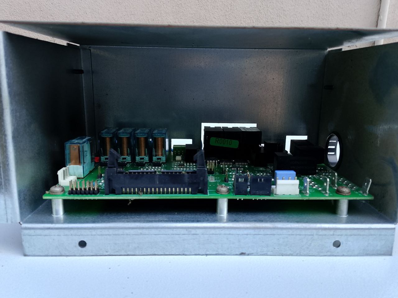 Платка за наблюдение от инвертор Fimer R800