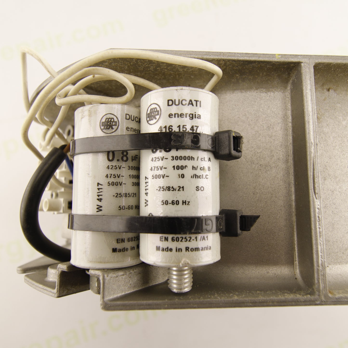 ebm-papst W2E200-HH38-01 Industrial Axial Fan – 230 V AC – 50/60 Hz – 64/80 W – 2550/2800 rpm – Thermally Protected