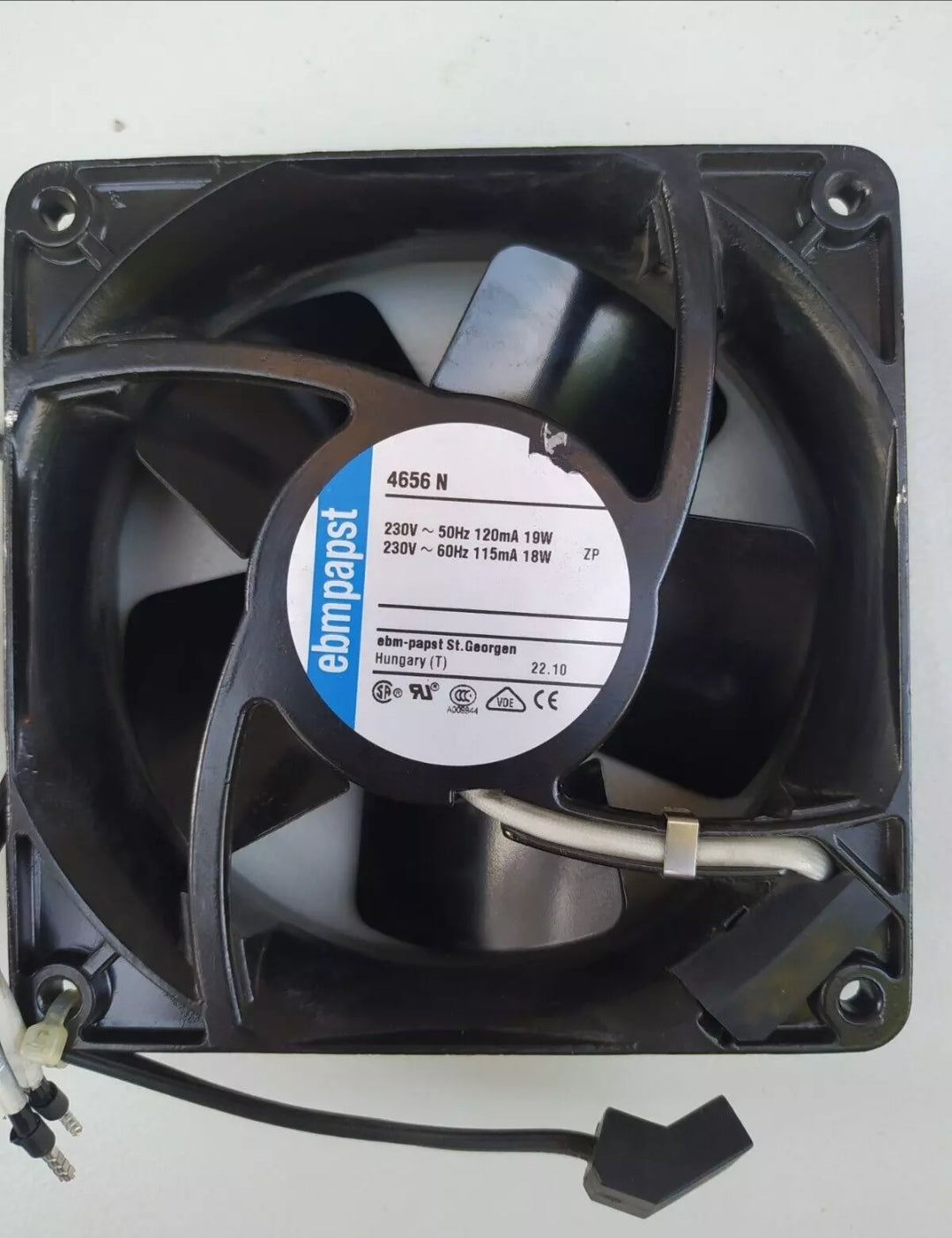 ebm-papst 4656N EBMPAPST Вентилатор 230V 120mA 19W 50Hz