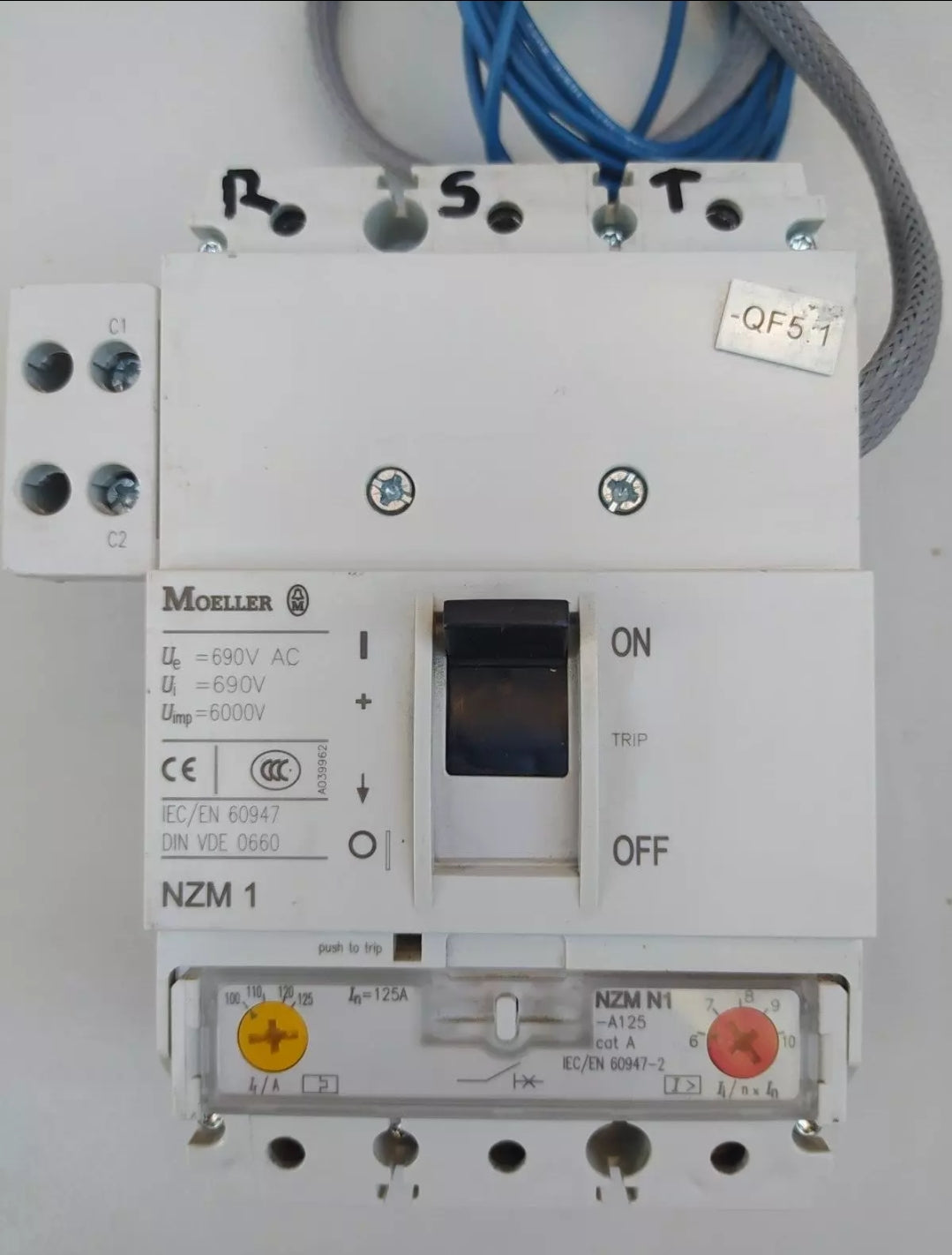 MOELLER 125A NZM N1 NZM 1 690V AC 380V КЛЮЧ