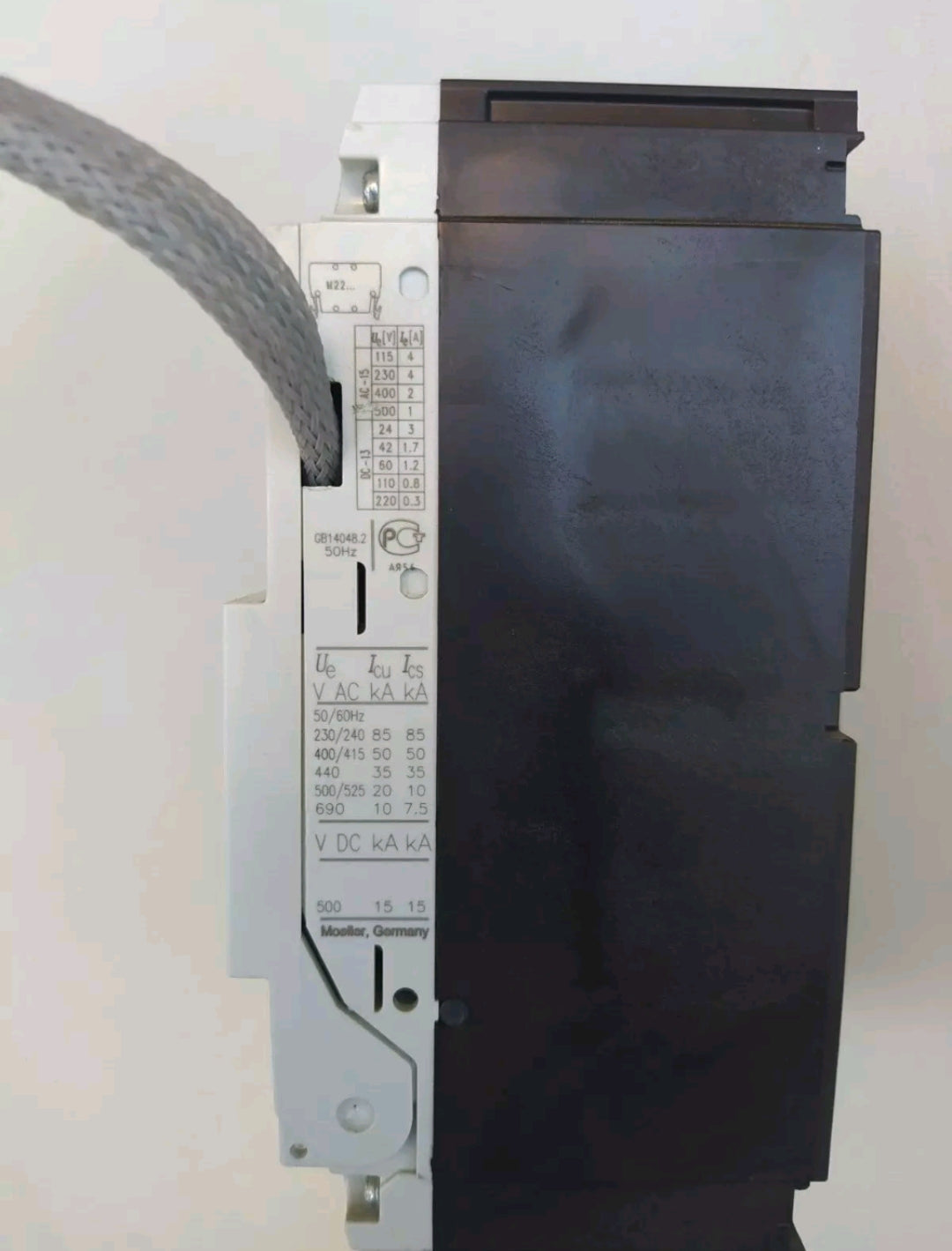 MOELLER 125A NZM N1 NZM 1 690V AC 380V КЛЮЧ