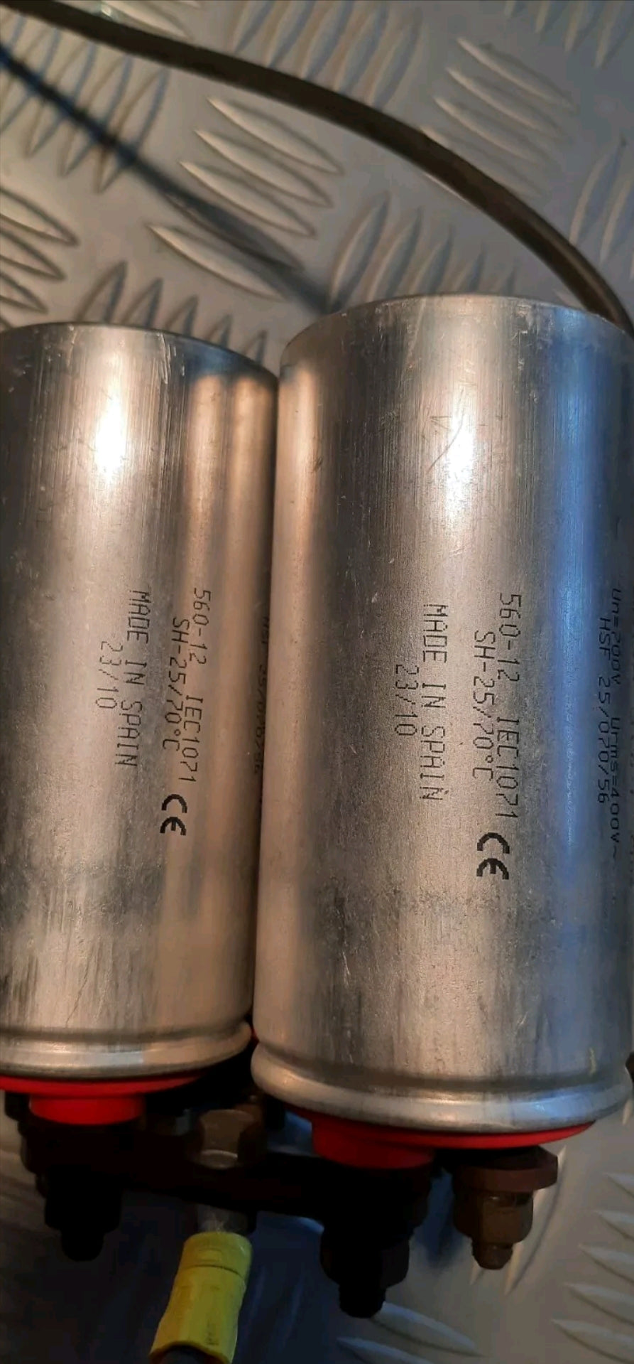 IEC1071 SH-25/70 AC HSF 400VAC 3PC 560-12 Condensatori antiscopio di rifasamento