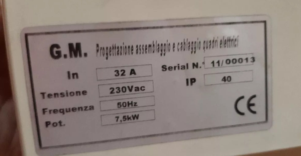 Quadro elettrico fotovoltaico Assemblato lato AC IN 32A 230Vac 50Hz 7,5kW IP40