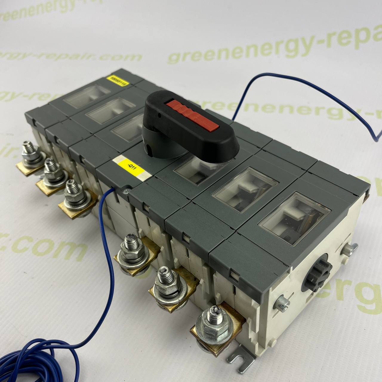 ABB OT200E33 Load Break Switch | 4-Pole | 200A | 690V AC / 1000V DC | Manual Handle | IEC 60947-3 | Made in Finland