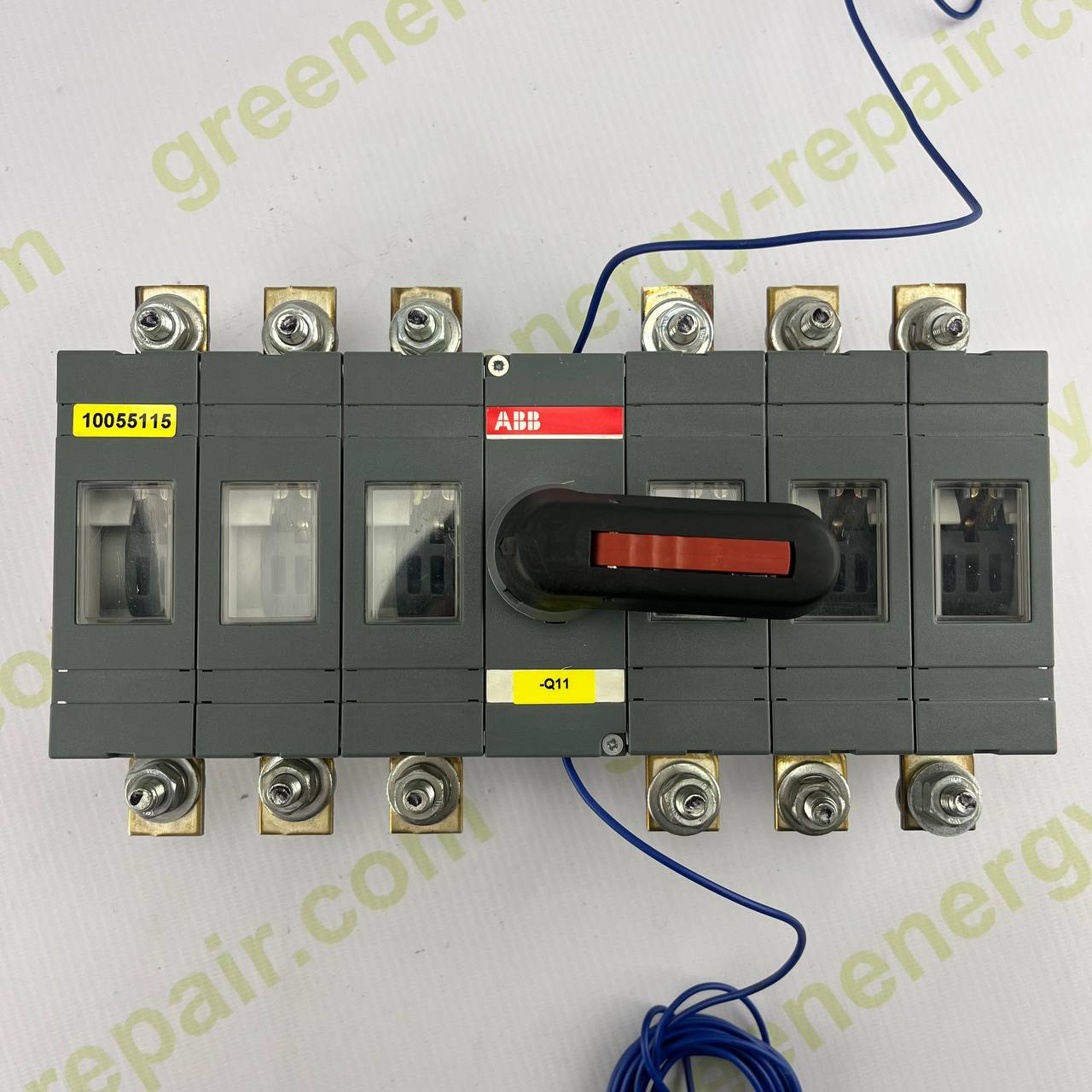 ABB OT200E33 Load Break Switch | 4-Pole | 200A | 690V AC / 1000V DC | Manual Handle | IEC 60947-3 | Made in Finland