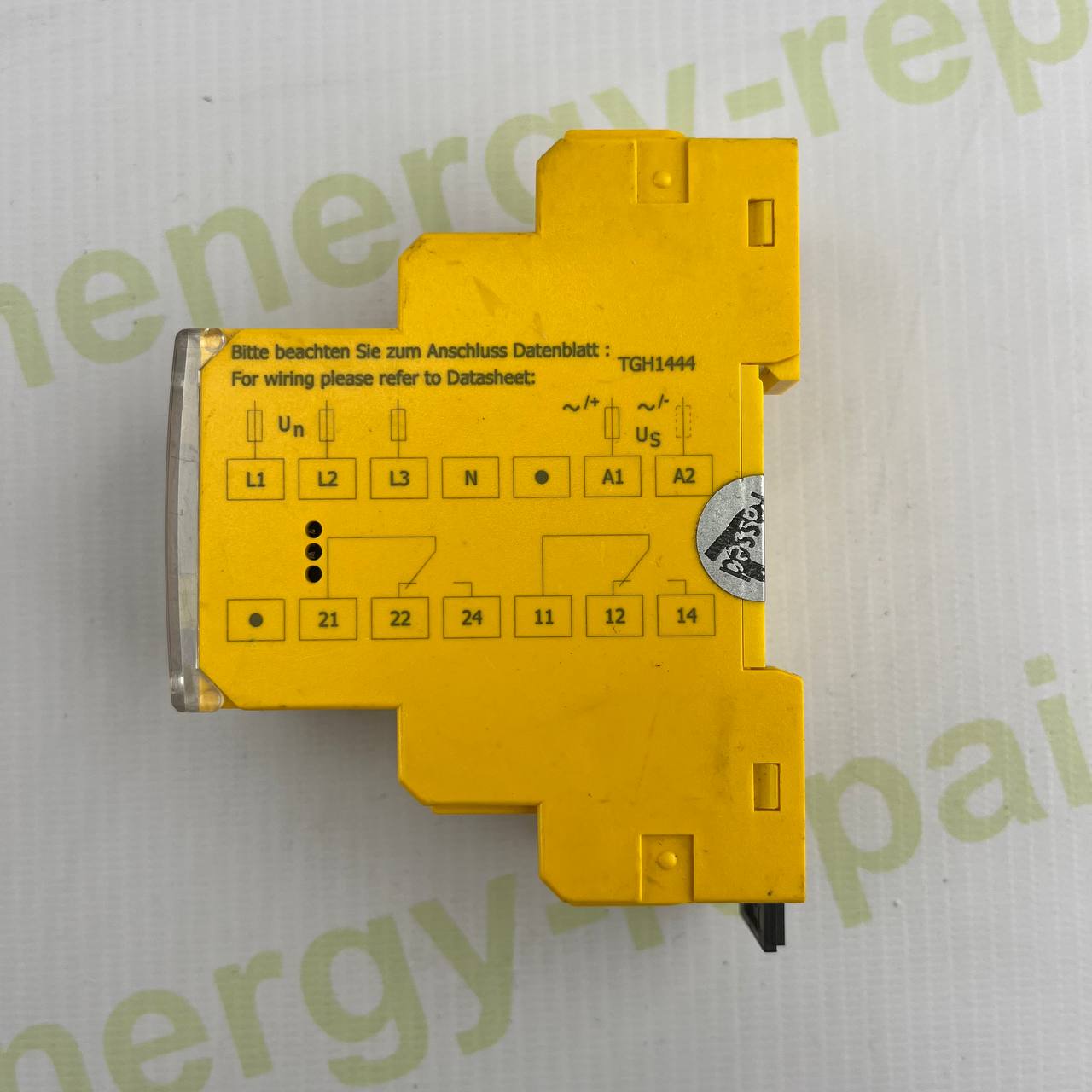 Bender VMD423-D-2 | 3-Phase Voltage Monitoring Relay | 10–500V | DIN Rail | Made in Germany
