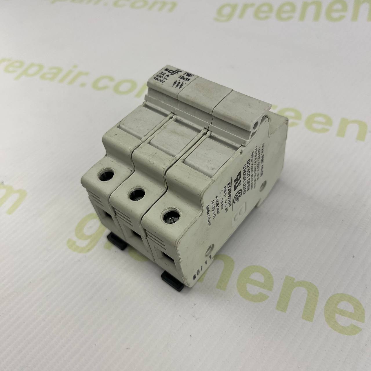 DF Electric PMF 10x38 3-Pole Fuse Holder | 32A | 690V AC | DIN Rail | IEC/EN 60269