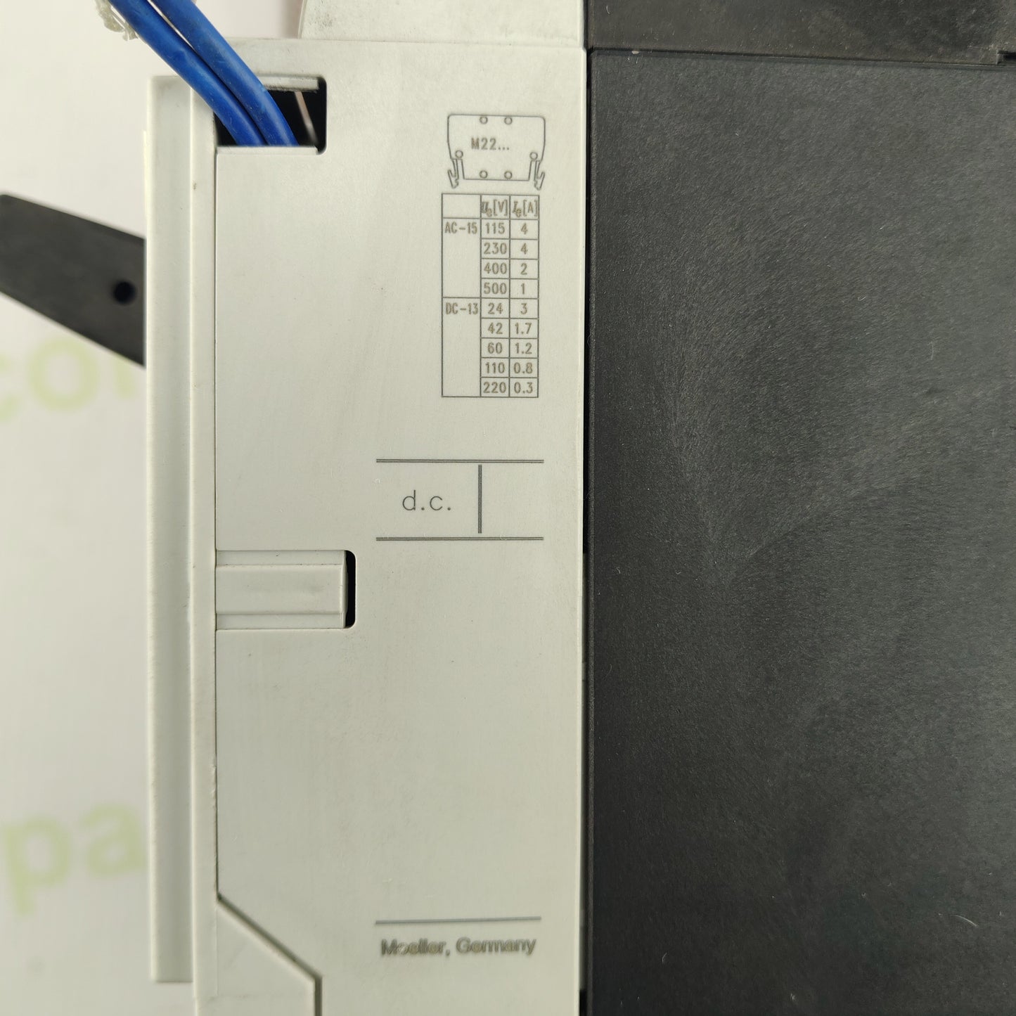 Moeller N2-4-160-S1-DC | DC Circuit Breaker | 1000 V DC | 160 A | 4-Pole | Solar PV Disconnect | IEC/EN 60947 | Made in Germany