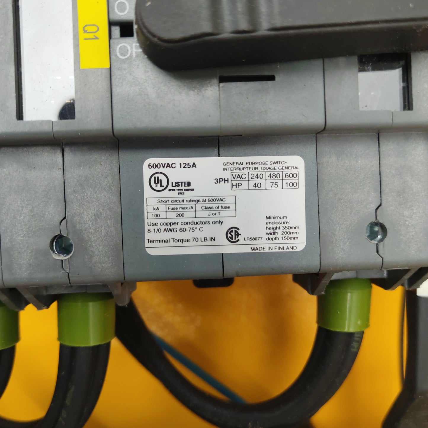 SolarMax MaxConnect 16 Plus | DC Combiner Box | 16 Inputs | 900 VDC | IP65 | Made in Switzerland