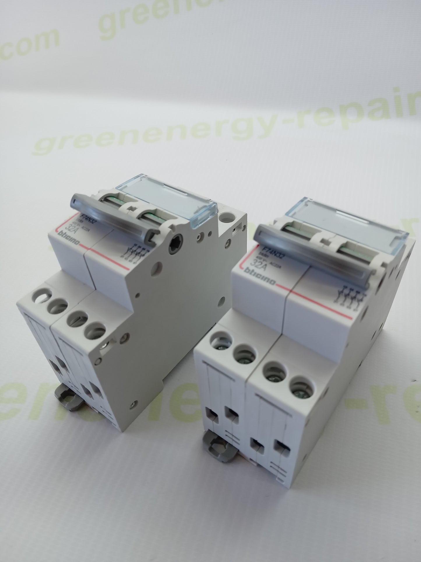BTicino F74N32 4P Isolating Switch 32A 400V