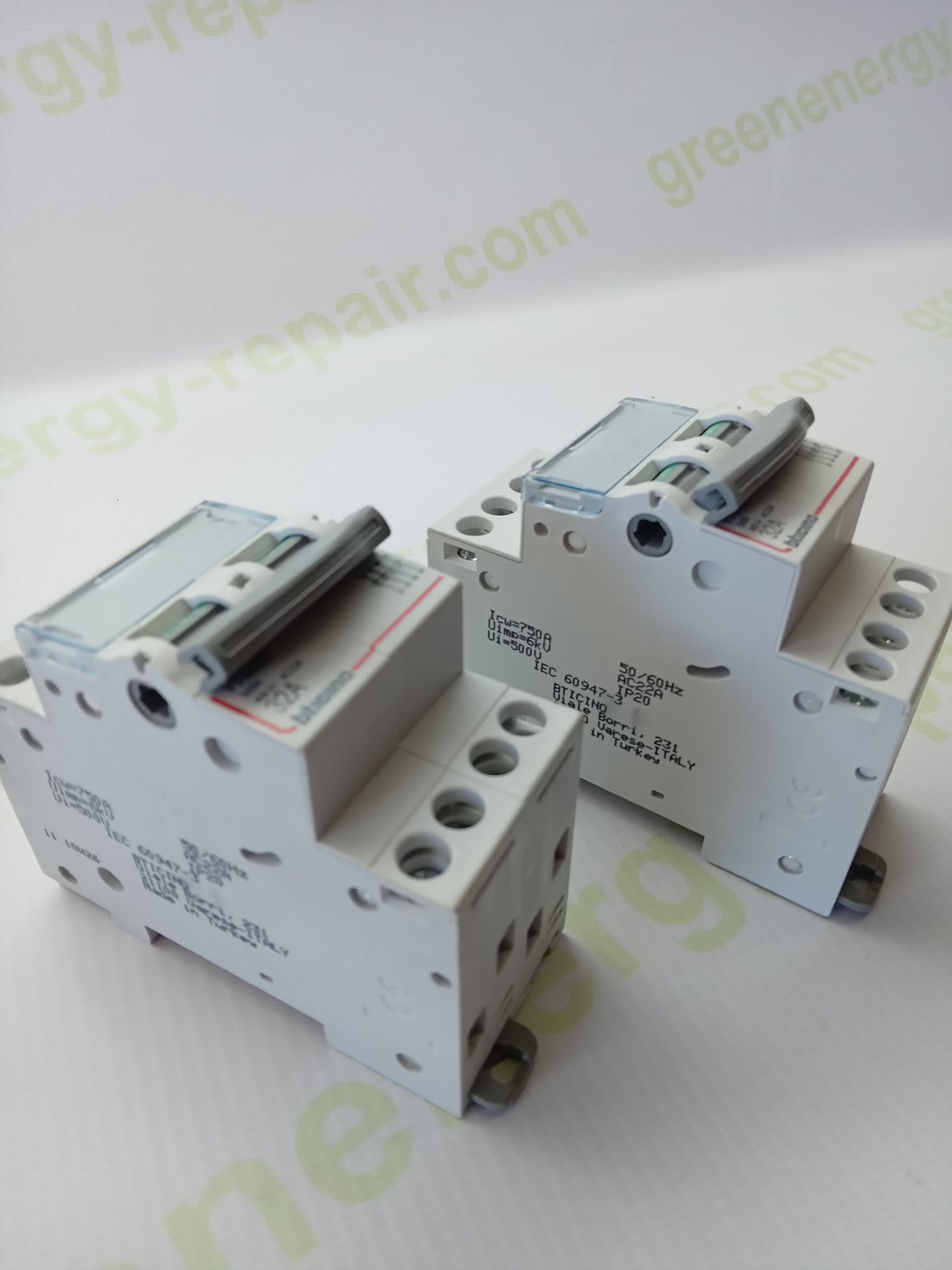 BTicino F74N32 4P Isolating Switch 32A 400V