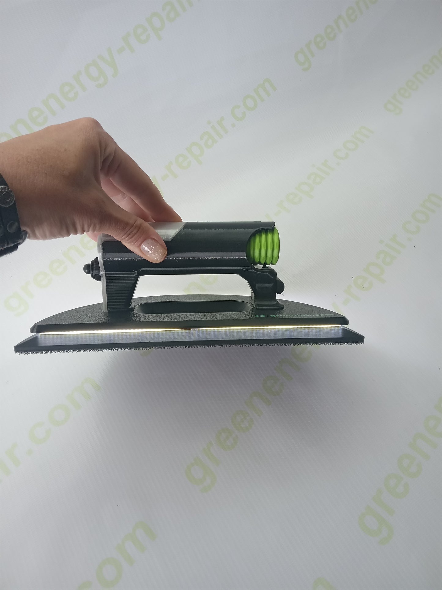 Hand Sanding Float with LED Light and Built-in Power Bank