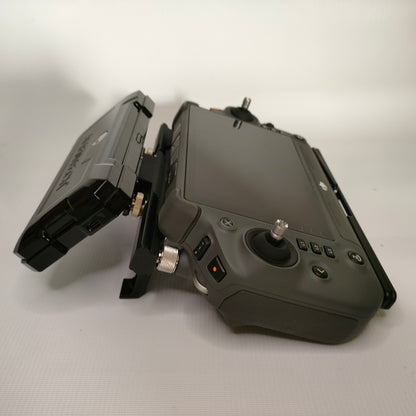 DJI RM700B Controller Kit + ALIENTECH DUO II Signal Booster