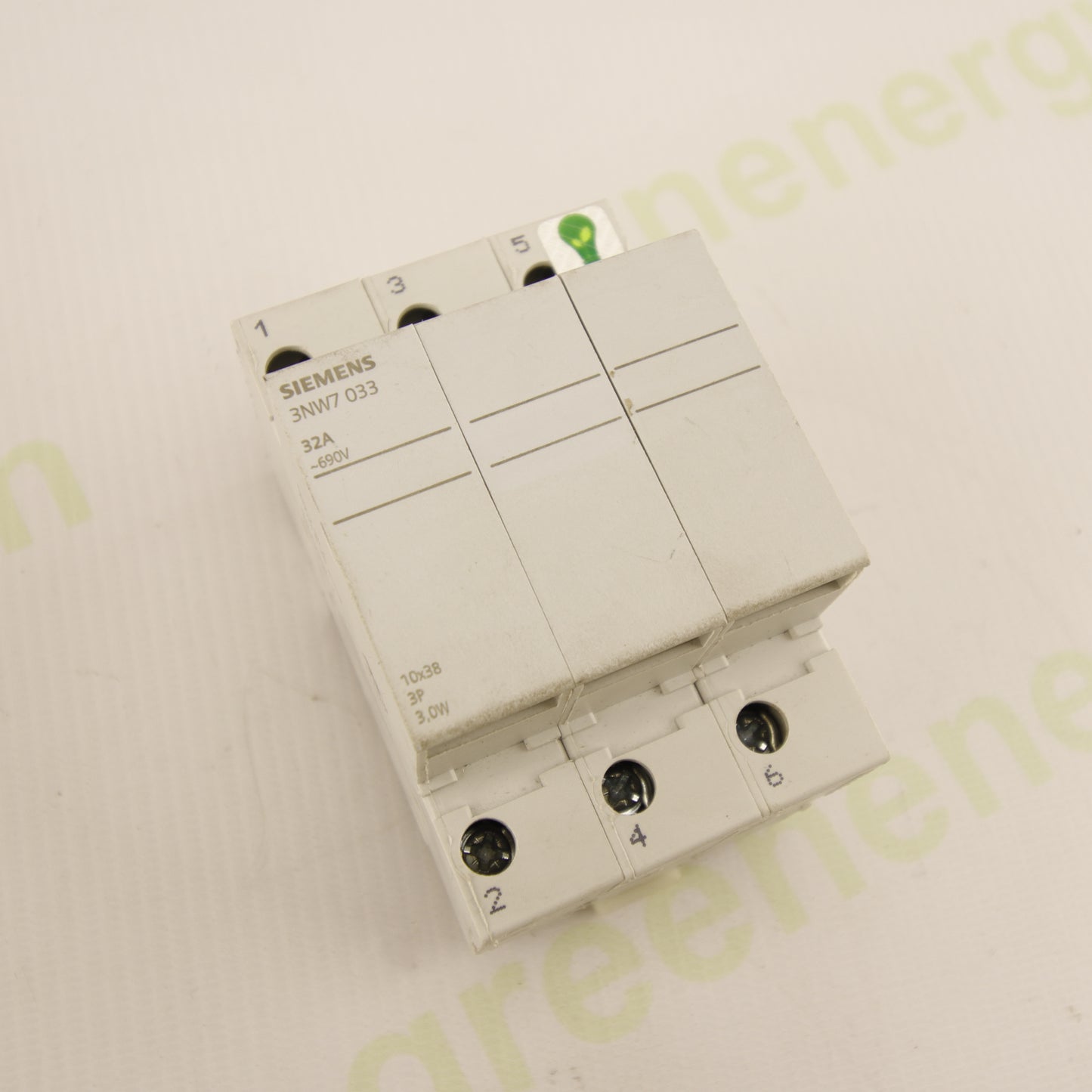 Siemens 3NW7033 – 3P Fuse Holder for 10×38 mm Fuses | 32A | up to 690V AC | DIN Rail Mount