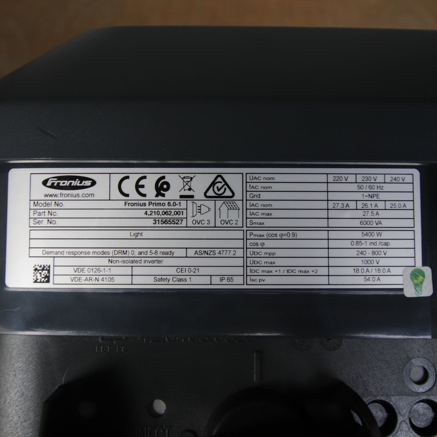 Fronius Primo 6.0-1 Light – 6kVA Solar Inverter | 5400W | 2 MPPT | 230V | IP65 | Grid-Tie | PN 4,210,062,001esidential Systems
