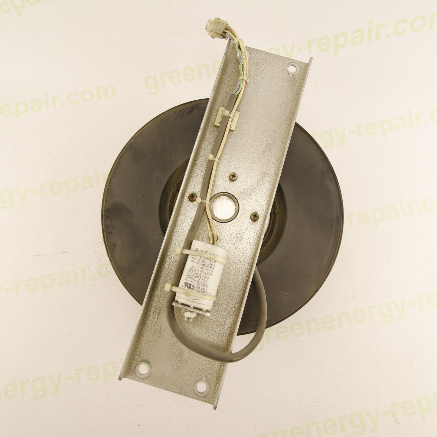 ebm-papst R2E225-BD92-40 | Industrial Centrifugal Blower | 230 VAC | 225 mm | Backward Curved | Complete with Capacitor & Mounting Bracket