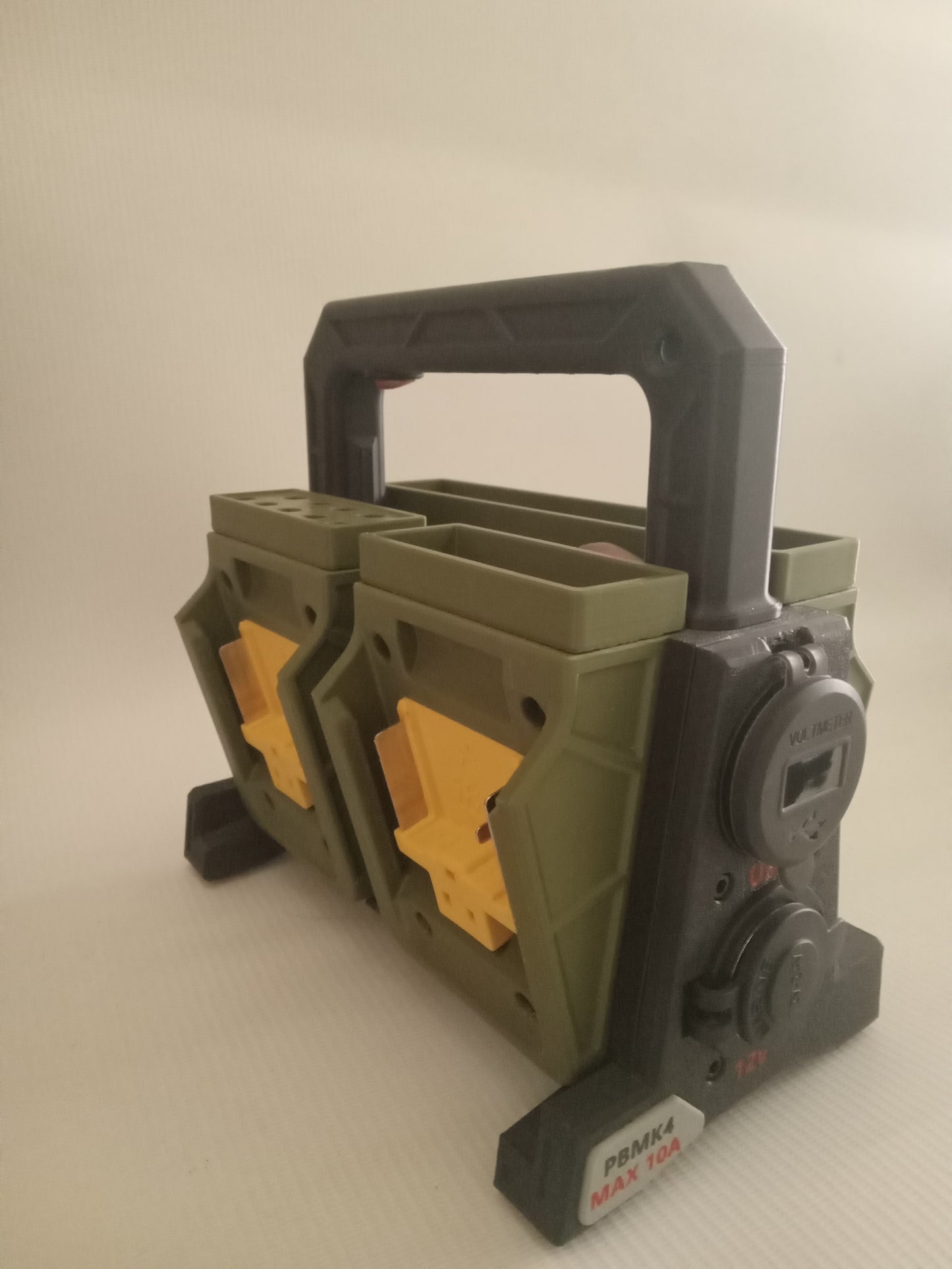 Professional Portable Holder for 18V Li-Ion Batteries