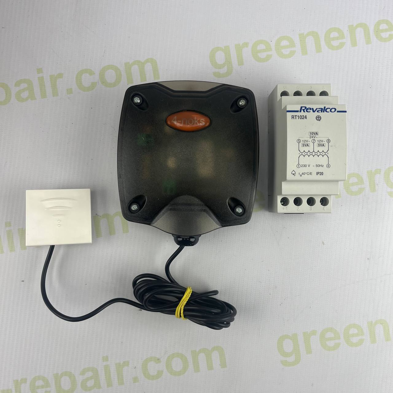 Kit fotovoltaico IntellyGreen 4-noks | Display wireless + Interfaccia ottica + Contaimpulsi | Prodotto in Italia