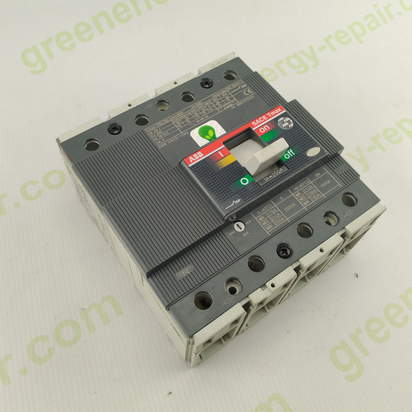 ABB SACE Tmax T3N 250 | 3-Pole MCCB | 250A | Adjustable Thermal-Magnetic Circuit Breaker | Made in Italy